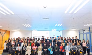 13 trường Đại học chia sẻ kinh nghiệm tích hợp chương trình ICAEW CFAB