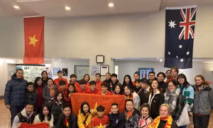Trực tiếp từ thành phố Dunedin (New Zealand): Đội tuyển bóng đá nữ Việt Nam chia tay CĐV, lên đường về nước