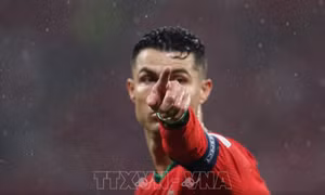 Bồ Đào Nha - Slovenia: Chờ đẳng cấp Ronaldo lên tiếng