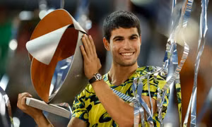 Carlos Alcaraz bảo vệ thành công chức vô địch Madrid Open, tiến sát ngôi số 1 thế giới