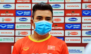 ‘Cánh chim lạ’ tuyển U23 Việt Nam Hồ Thanh Minh bật mí bí quyết bật cao đánh đầu ghi bàn