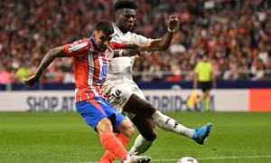 Derby thành Madrid: Ngôi đầu đổi chủ?