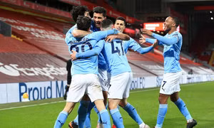 Man City đánh sập 'pháo đài' Anfield