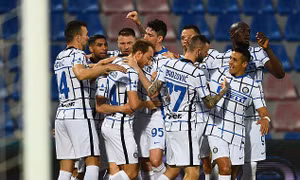 Inter Milan giành Scudetto sau 11 năm