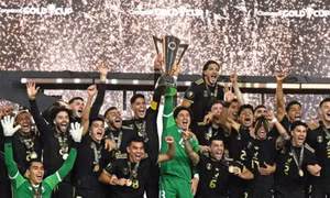Mexico bảo vệ thành công chức vô địch Gold Cup