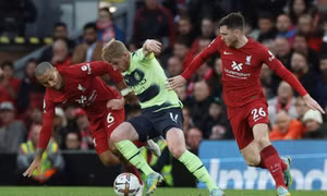 Liverpool tạo bất ngờ tại Etihad trước Man City - Câu chuyện 'cá tháng Tư'?