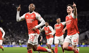 Chelsea - Arsenal: Derby London quyết định ngôi vô địch