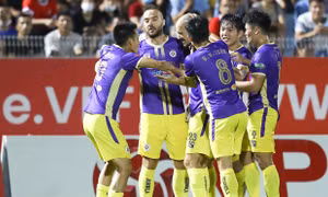 Xuất hiện cuộc đua 'song mã' tại V-League