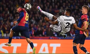 Barca và Inter cống hiến trận bán kết Champions League hấp dẫn