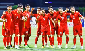 HLV Troussier triệu tập Quang Hải, Công Phượng, Văn Toàn cho lịch thi đấu FIFA Days tháng 6