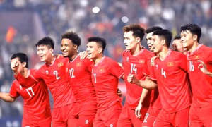 Nguyễn Xuân Son trở lại đội tuyển Việt Nam trong trận gặp tuyển Lào