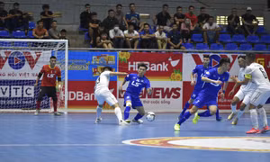 Giải Futsal VĐQG 2021: Quyết liệt cuộc chiến ngôi đầu