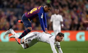 ‘Siêu kinh điển’ giữa Barcelona và Real Madrid vẫn bất phân thắng bại