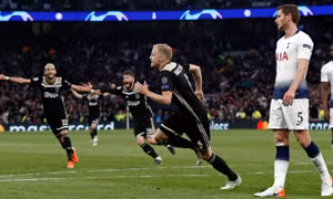 Ajax - Tottenham: Cái 'dớp' không hay trên sân nhà