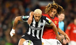 Newcastle - Man United: Bầy Chích chòe ra oai trước Quỷ đỏ