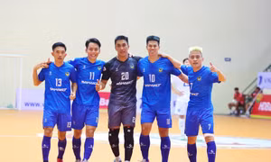 Sahako tiến bước dài đến ngôi vô địch