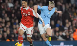 Arsenal - Man City: Đại chiến cho ngôi đầu ở Emirates