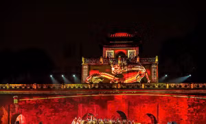Tổng đạo diễn Phạm Hoàng Giang biến Hoàng Thành Thăng Long thành sân khấu đa giác quan 