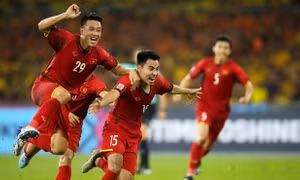 Hoãn vòng loại World Cup đến tháng 6, tuyển Việt Nam cùng Malaysia đua chặng 'nước rút'