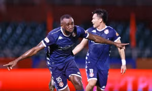 Vòng 10 V-League 2025 - 2026: Hải Phòng tiếp tục bay cao