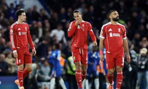 Vòng 7 Ngoại hạng Anh: Liverpool bị chiếm ngôi đầu