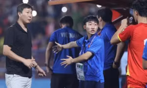 Việt Nam - Campuchia: Những toan tính của HLV Kim Sang-sik 
