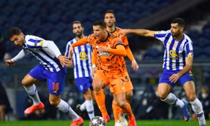  Juventus - Porto: Thập diện mai phục Bà đầm già