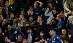 Hazard lập siêu phẩm, Chelsea ngược dòng trước Liverpool ngay tại 'thánh địa' Anfield