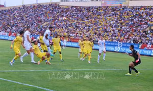 Vòng 21 V-League: Khúc cua quyết định với Nam Định
