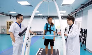 Tuyển nữ Việt Nam kiểm tra toàn diện sức khoẻ theo bộ tiêu chuẩn FIFA 