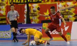 Lần đầu đánh bại Australia, tuyển futsal Việt Nam khởi đầu như mơ tại giải Đông Nam Á