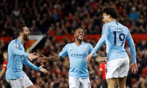 ‘Phá sập’ Old Trafford, Man City tiến bước dài tới ngôi vô địch