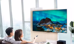 LG ra mắt TV không dây đầu tiên LG OLED evo M4