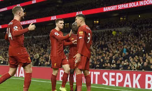 Tottenham 0 - 1 Liverpool: 'Bất khả chiến bại', Liverpool vững vàng ngôi đầu