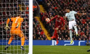 Vòng 1/8 Champions League: Sân nhà ‘tắt lửa’