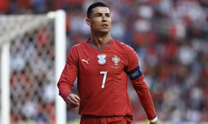 Bồ Đào Nha - Congo: Messi gọi, Ronaldo trả lời?
