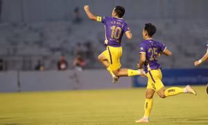 V-League 2022: Tách top trên bảng xếp hạng