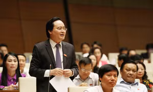 Xuất hiện 'nhân viên kém năng lực' trong vụ ‘bán dâm 4 lần’
