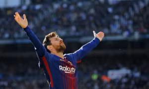 Vượt Ronaldo, Messi lập kỷ lục giành Chiếc giày vàng châu Âu
