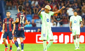 Barcelona - Khi thời thế đổi thay