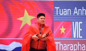 Bùi Tuấn Anh giành Huy chương Bạc cử tạ hạng cân 89kg nam