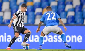 Juventus - Napoli: Sóng gió ở Allianz