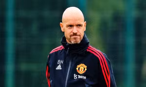Ten Hag xốc lại MU
