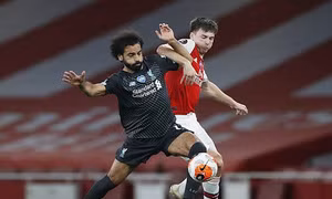 Vòng 30 Ngoại hạng Anh: Bầy cáo đối đầu Man City, Arsenal quyết chiến Liverpool