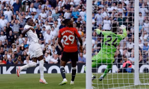 Quỷ đỏ gục ngã tại Tottenham Hotspur
