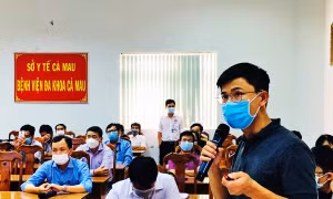 Đào tạo, nâng cao năng lực điều trị bệnh nhân COVID-19 cho đội ngũ y, bác sĩ tại chỗ
