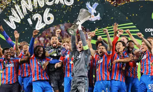Crystal Palace vô địch Conference League