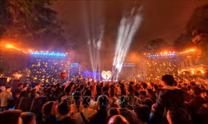 Tiệc đếm ngược Vũ khúc ánh sáng - Countdown 2021 hứa hẹn bùng nổ
