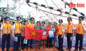 Chuyển biến tích cực trong chống khai thác IUU