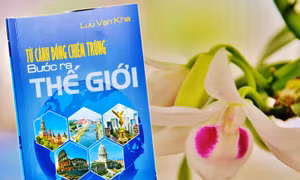 Nhà báo Lưu Vạn Kha: 'Từ cánh đồng chiêm trũng bước ra thế giới'